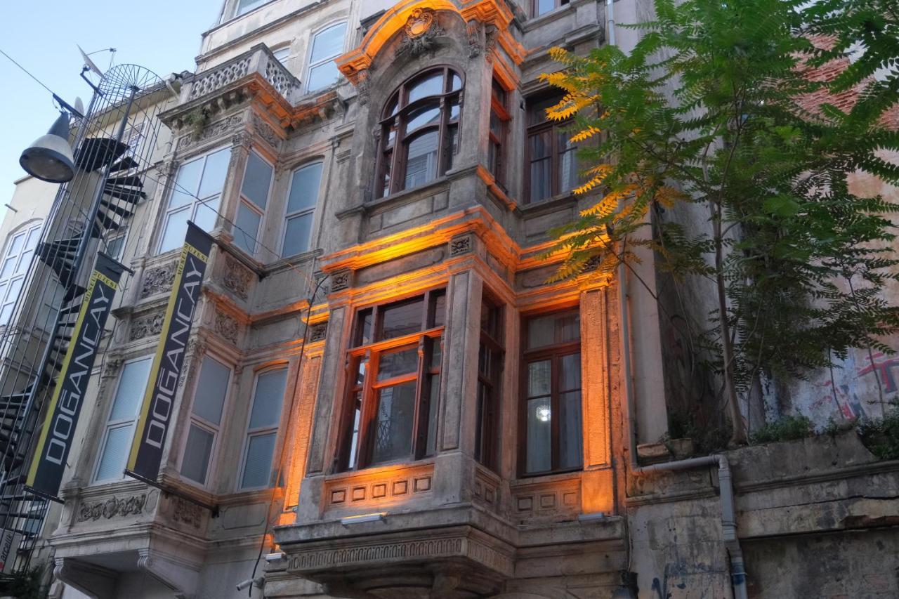 Adamantides Hotel Istanbul Exterior photo